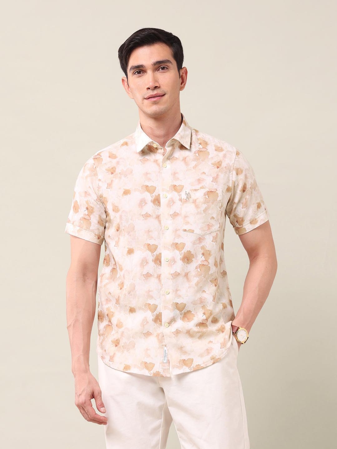 

U.S. Polo Assn. Men Classic Tailored Fit Spread Collar Floral Printed Cotton Casual Shirt, Beige