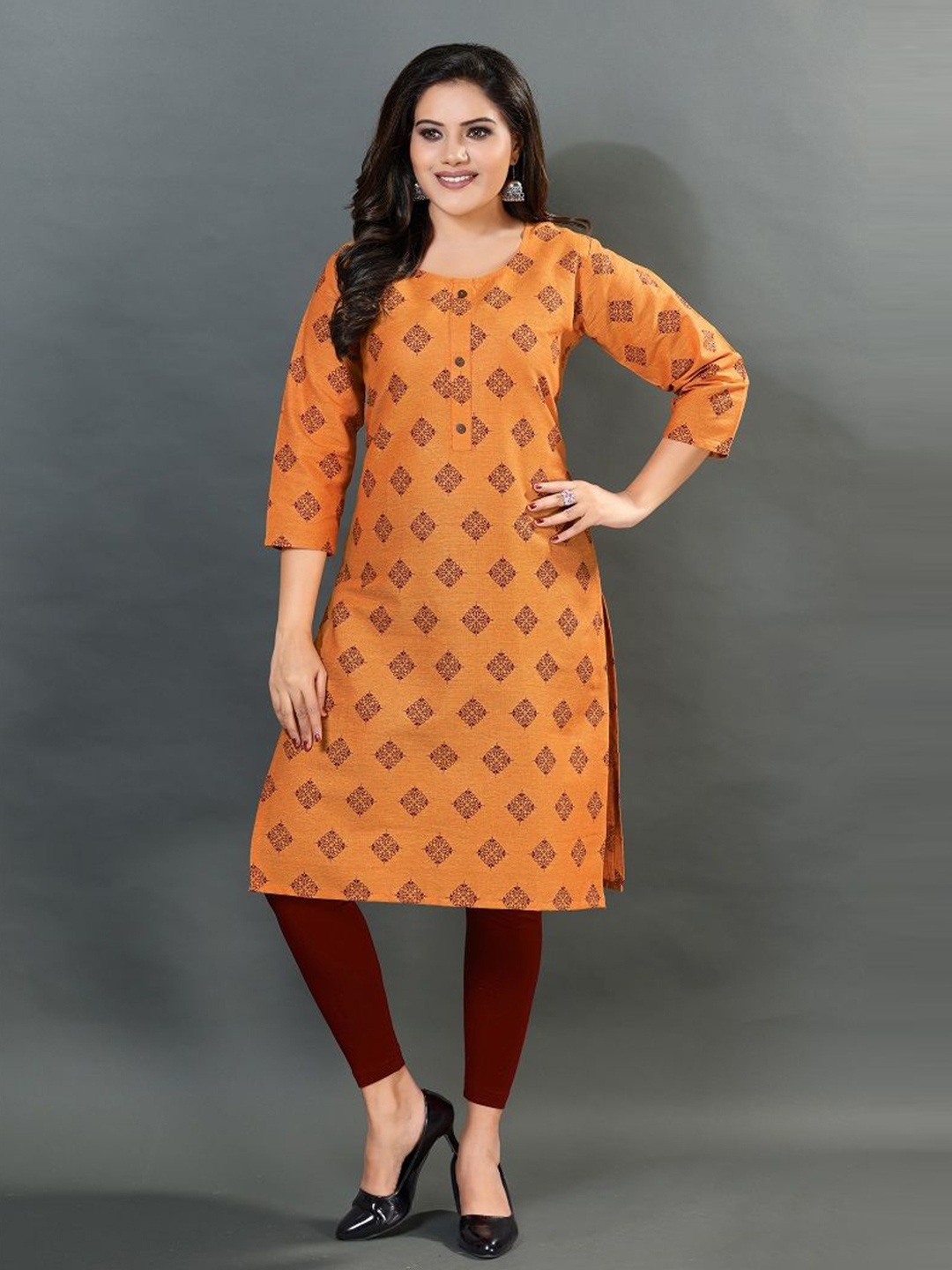

Dream & Dzire Ethnic Motifs Printed Round Neck Pure Cotton Straight Kurta, Orange