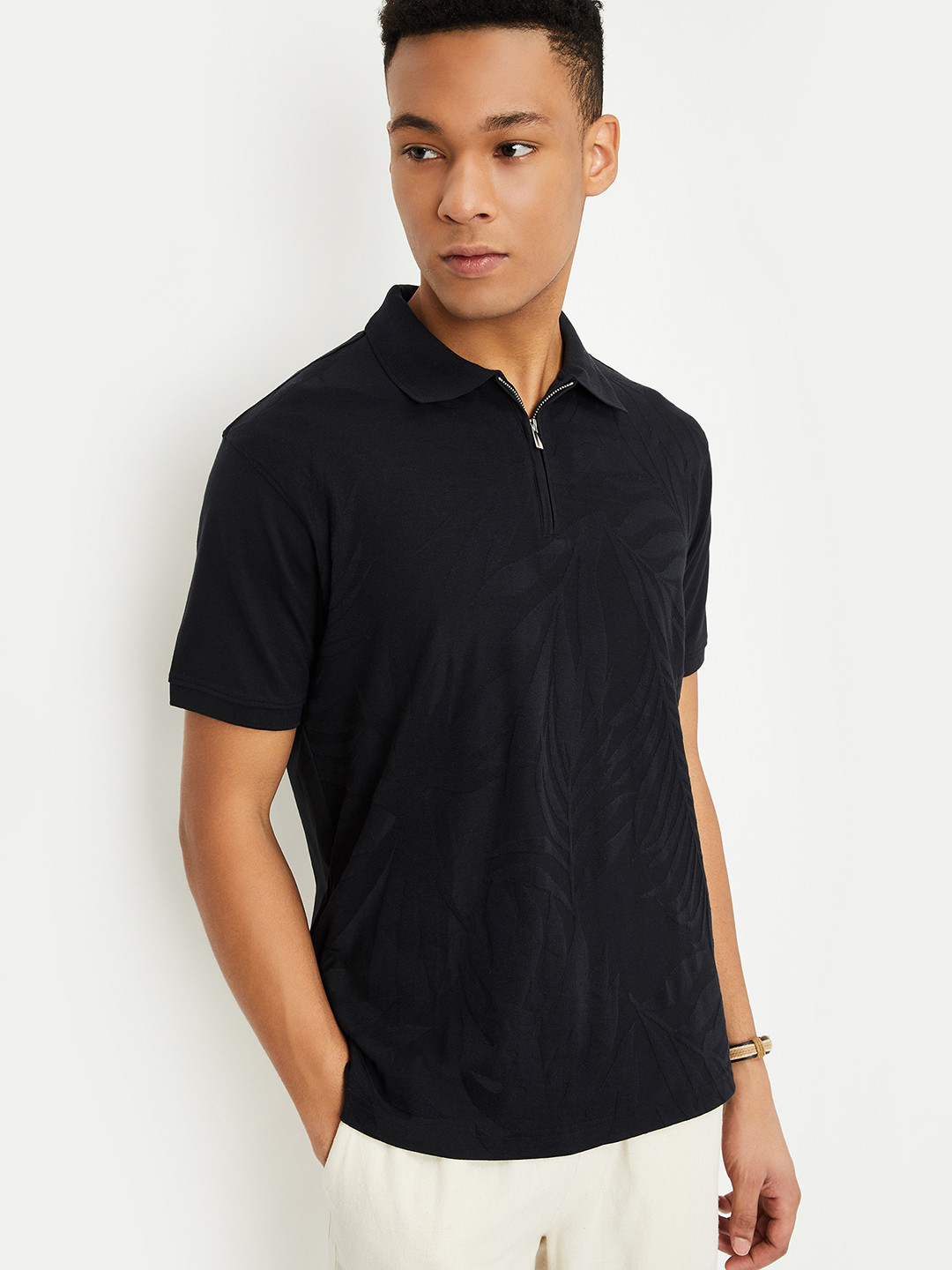 

max Men Floral Printed Polo Collar Cotton T-shirt, Black