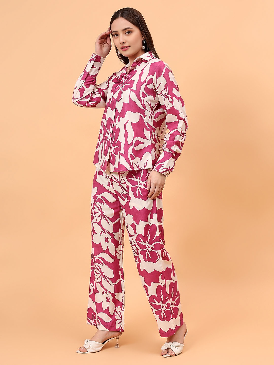 

StyleCast Pink Floral Printed Shirt Collar Neck Shirt With Trouser
