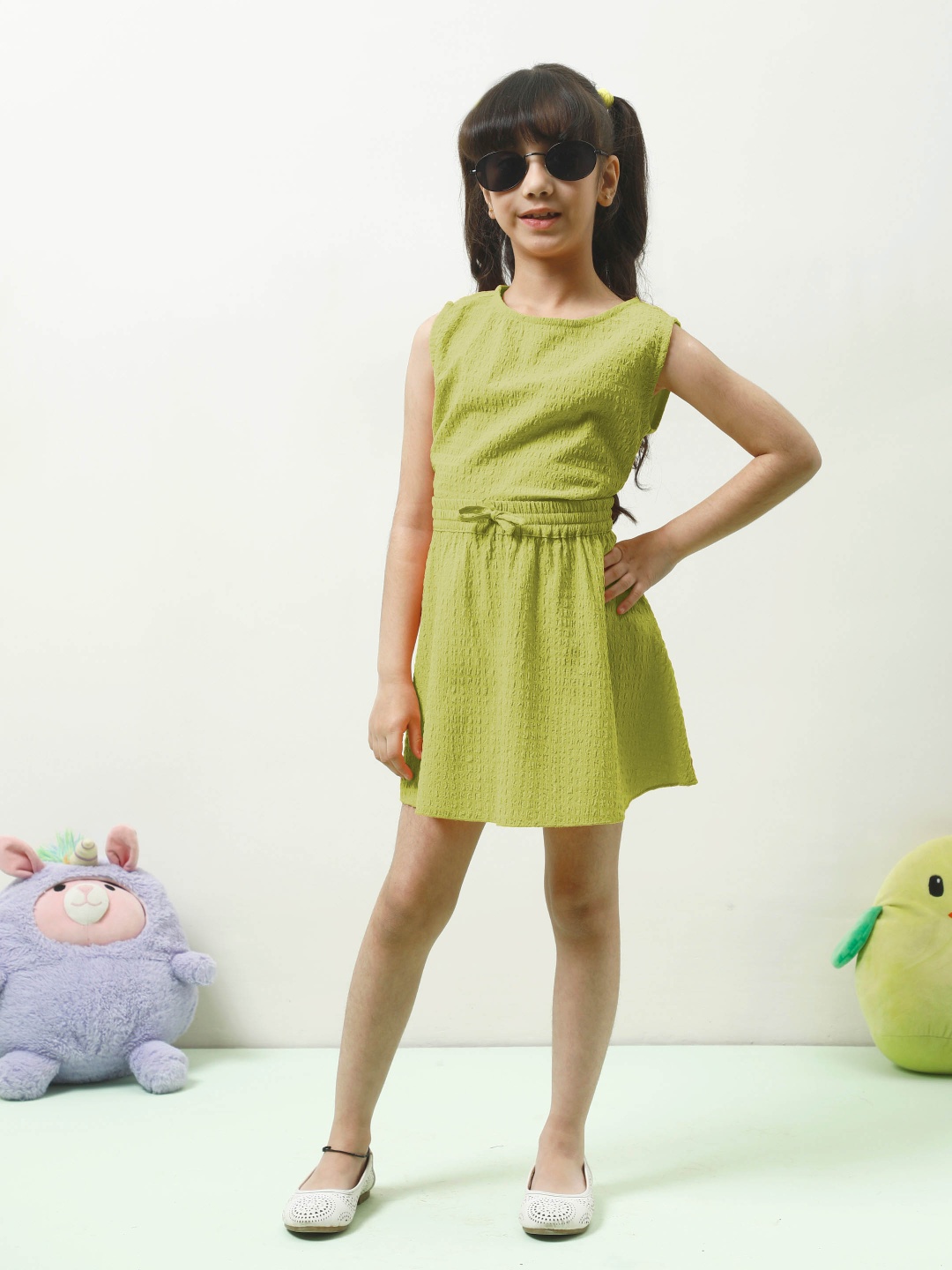 

Athena Girls Self Design Round Neck Top With Skirt, Green