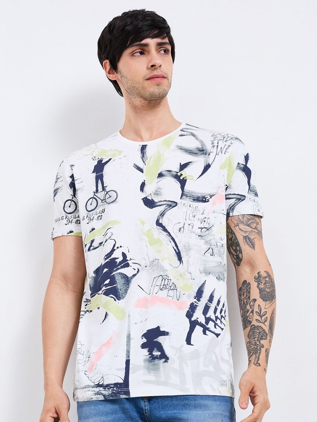 

SPYKAR Men Abstract Printed Round Neck Cotton Slim Fit T-shirt, White