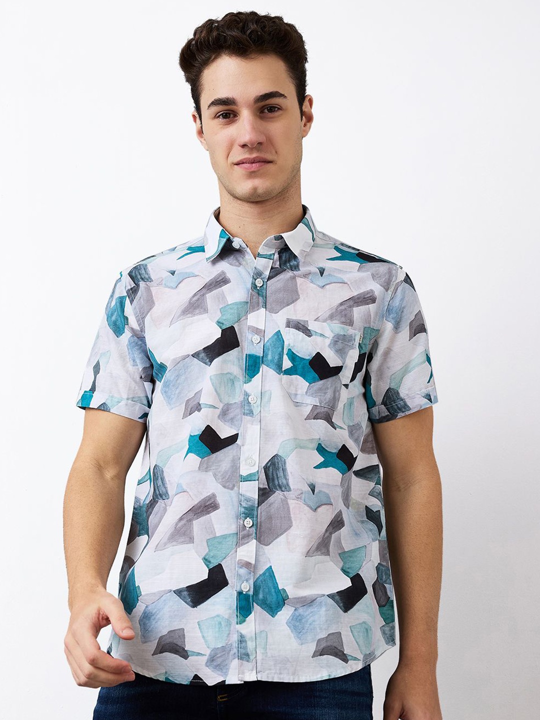 

SPYKAR Men Spread Collar Abstract Printed Cotton Casual Shirt, Beige