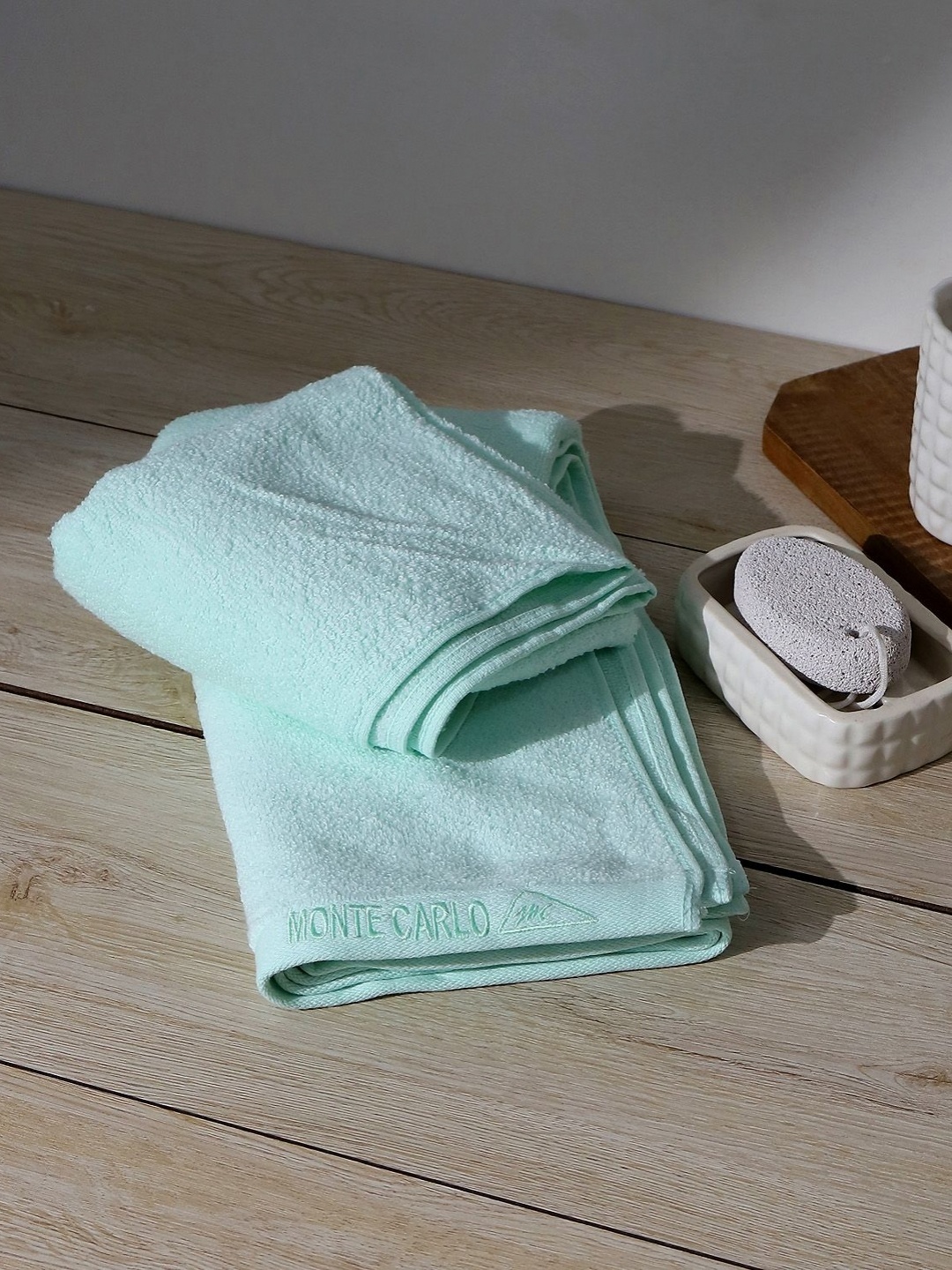 

Monte Carlo Sea Green 1 Cotton 350 GSM Bath Towel