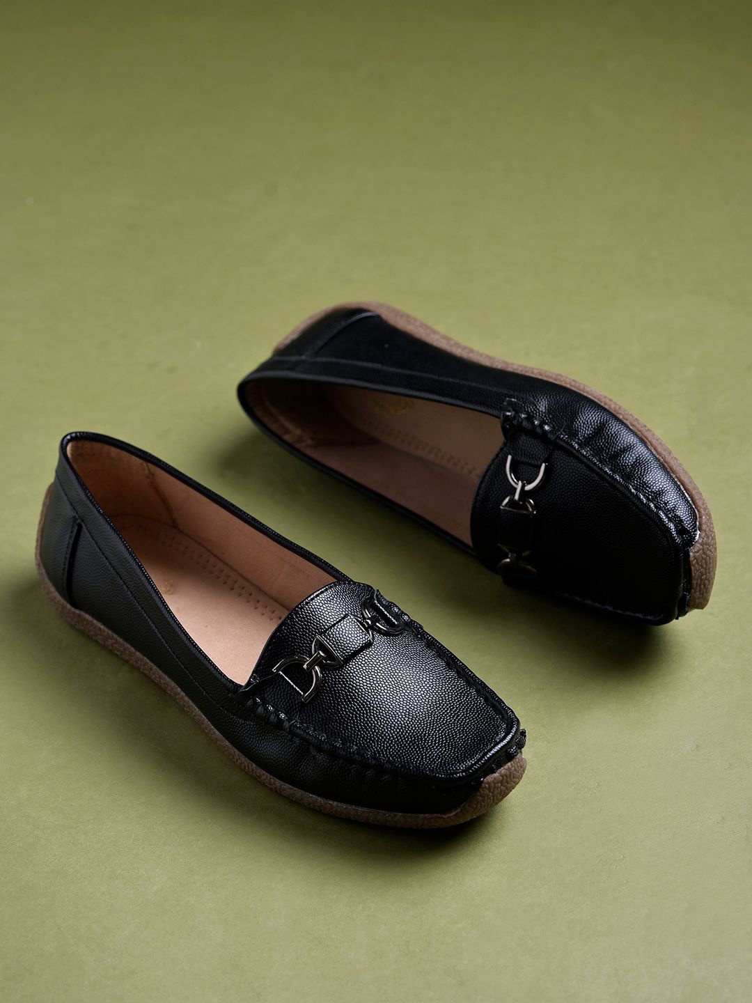 

Shoetopia Girls Round Toe Lightweight Loafers, Black
