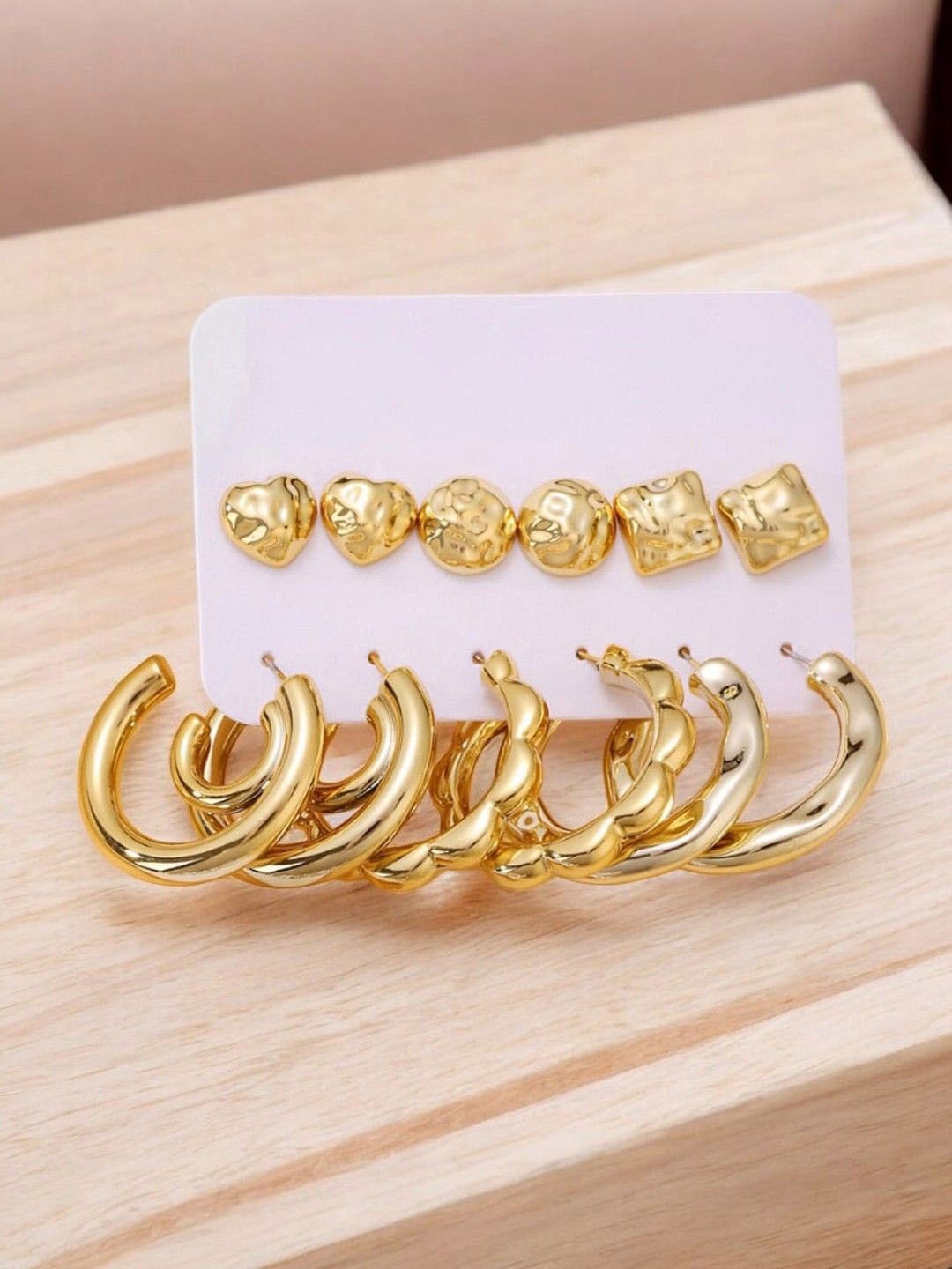 

fabula Contemporary Hoop Earrings, Gold