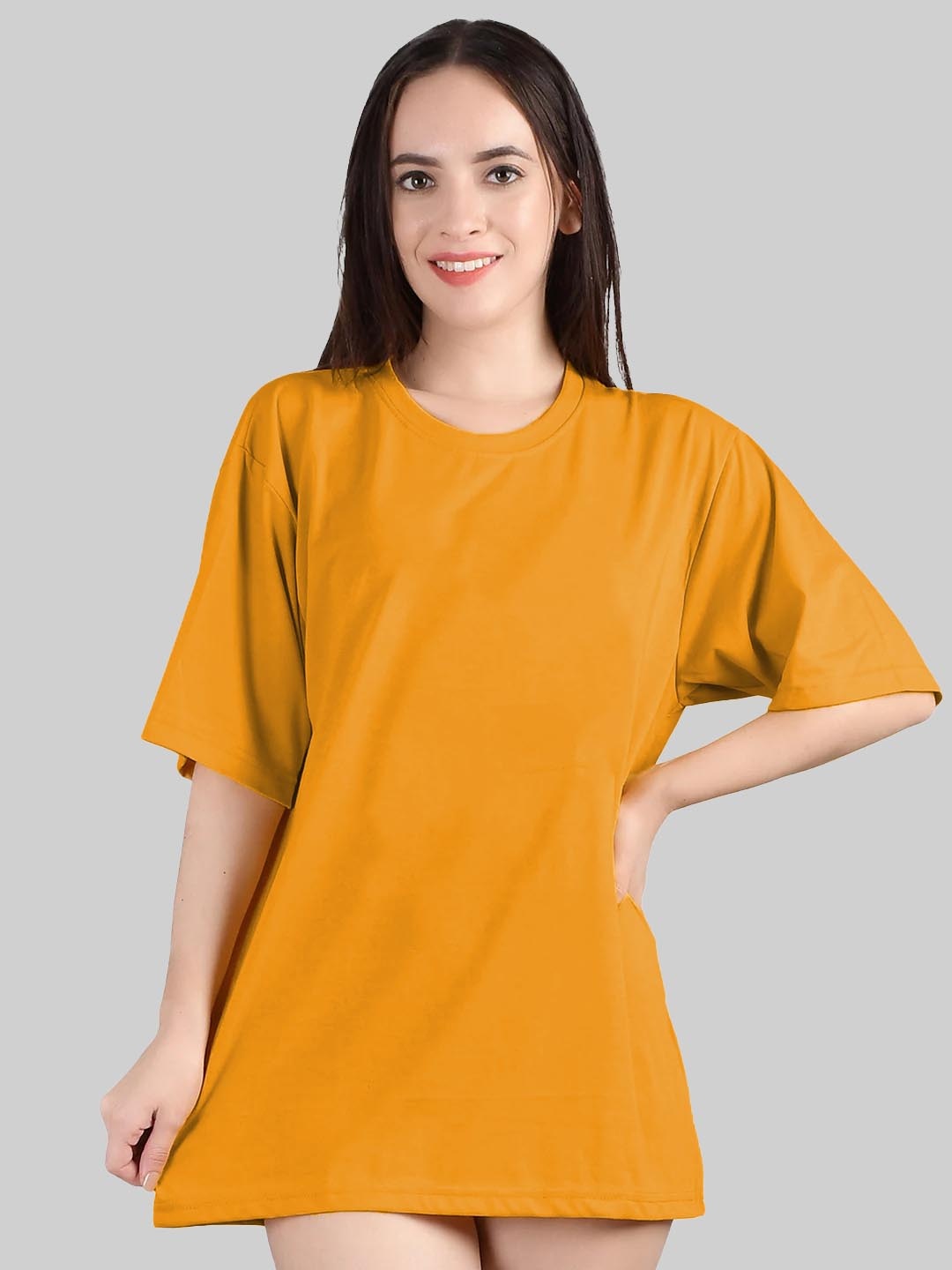 

Leotude Women Applique T-shirt, Mustard