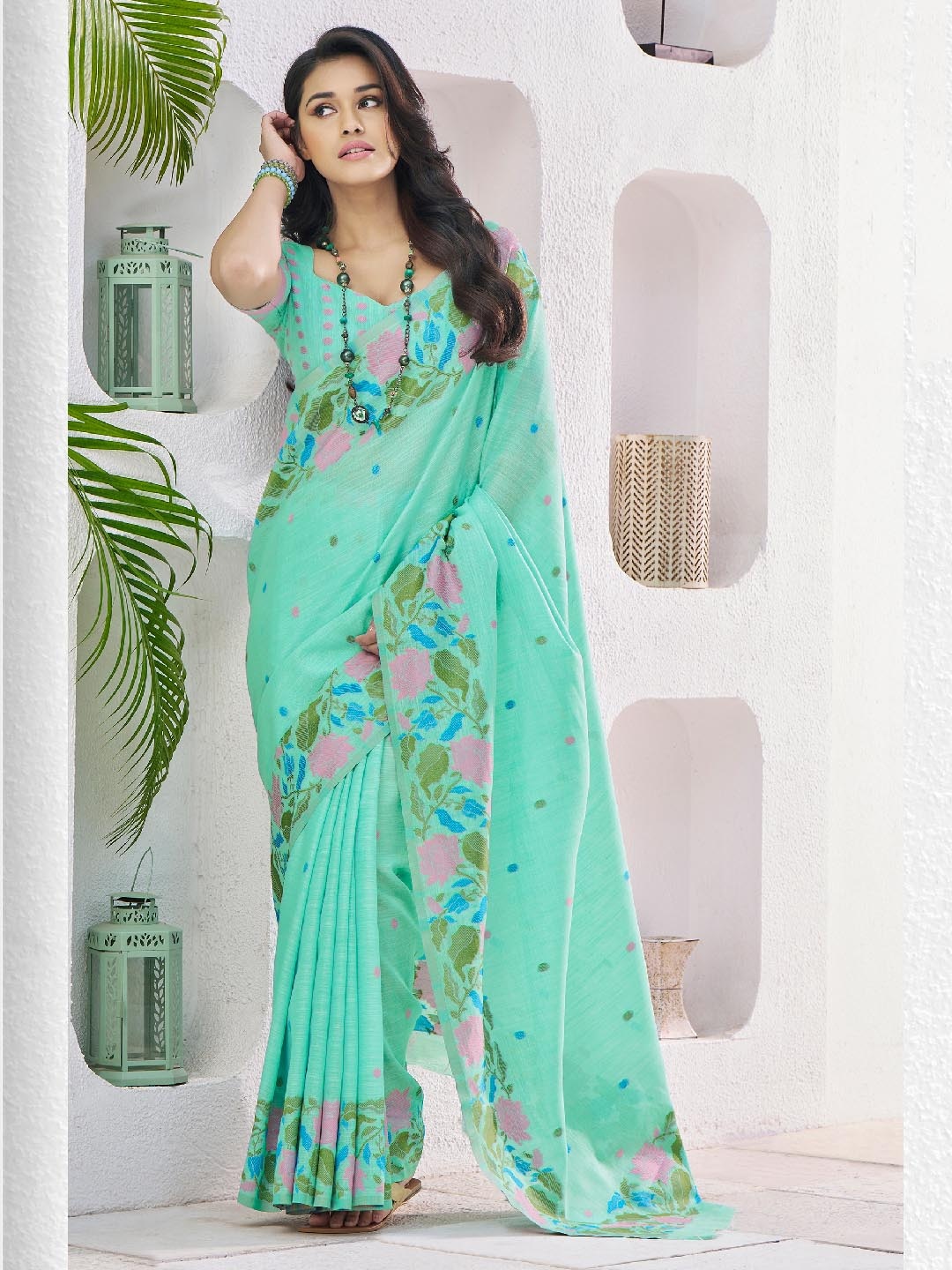 

Panzora Floral Printed Saree, Green