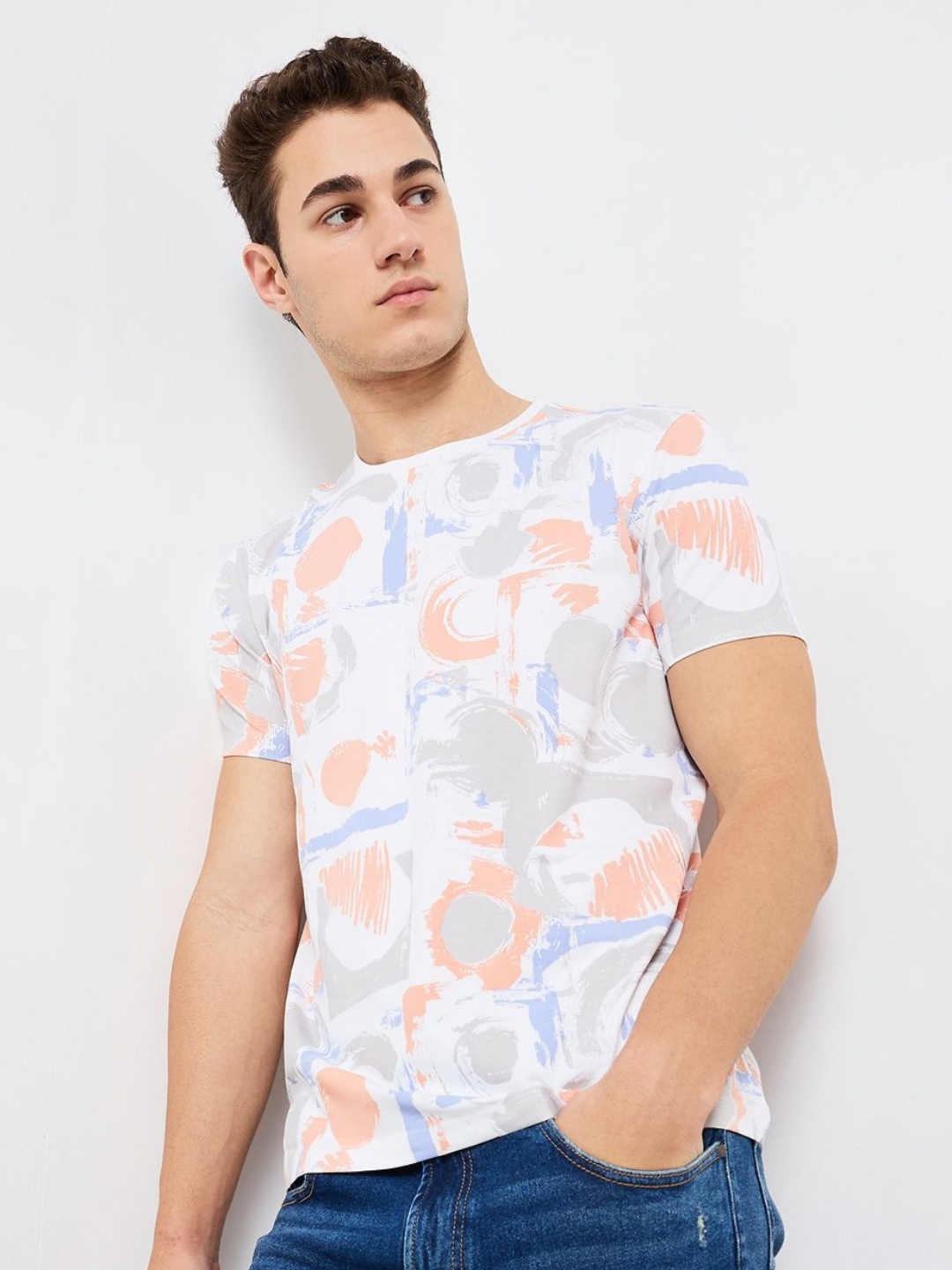 

SPYKAR Men Abstract Printed Round Neck Cotton Slim Fit T-shirt, White