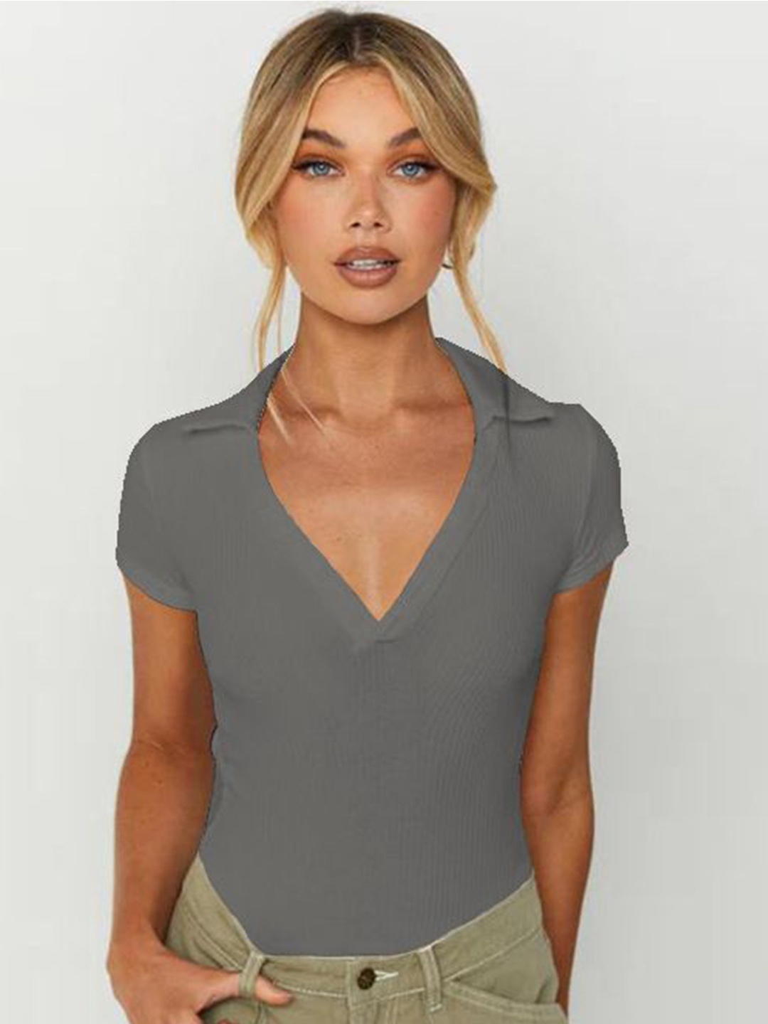 

StyleCast x Revolte Solid Shirt Collar Fitted Top, Grey