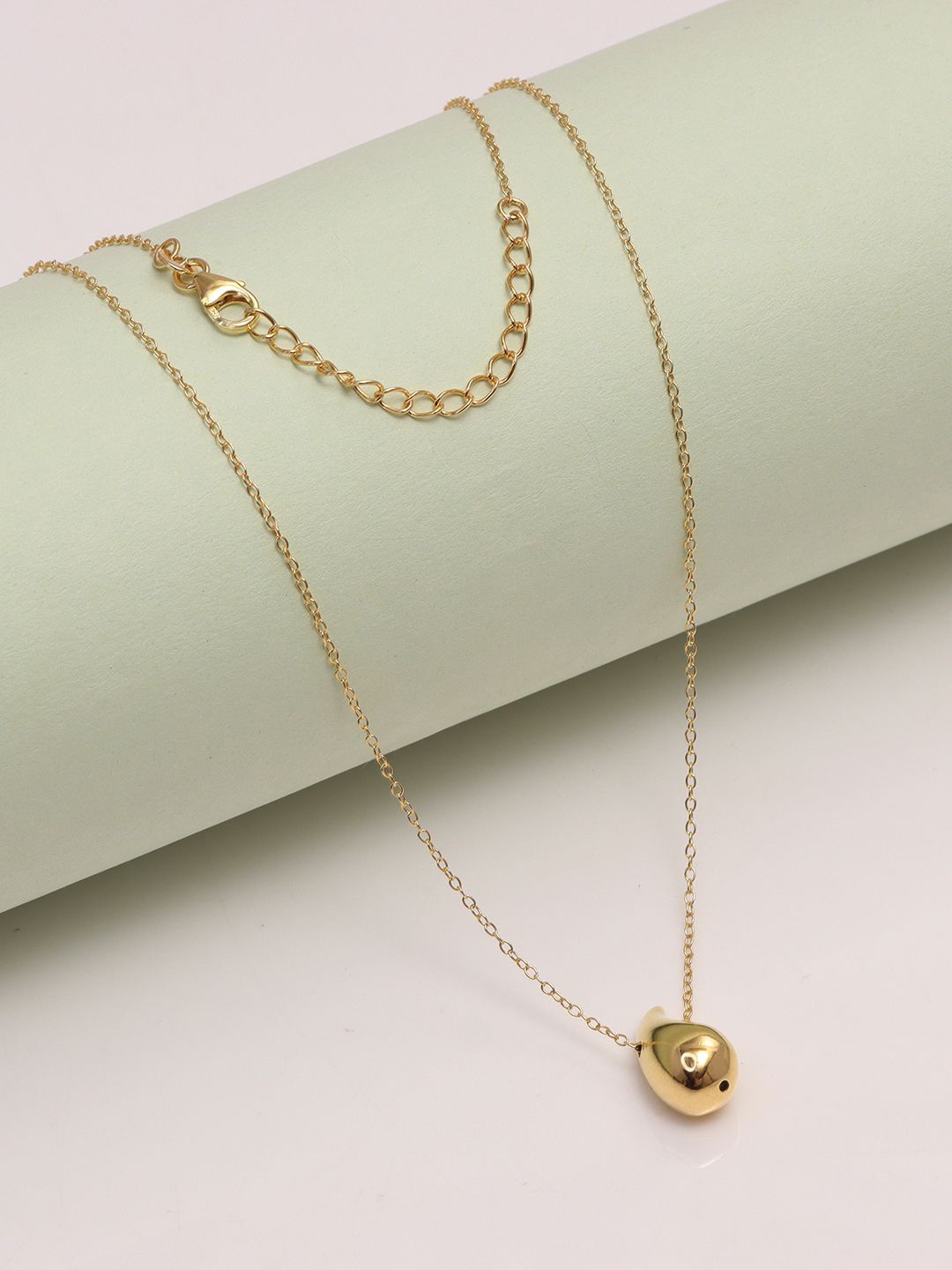

LeCalla 925 Sterling Silver Gold-Plated Teardrop Shaped Pendants with Chains