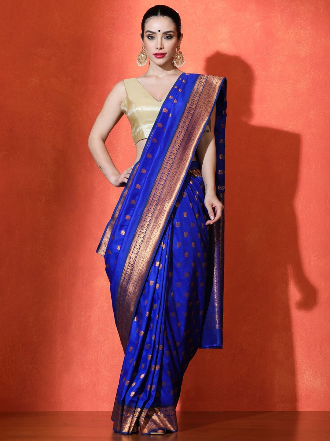 

SARHA Woven Design Kanjeevaram Saree, Blue