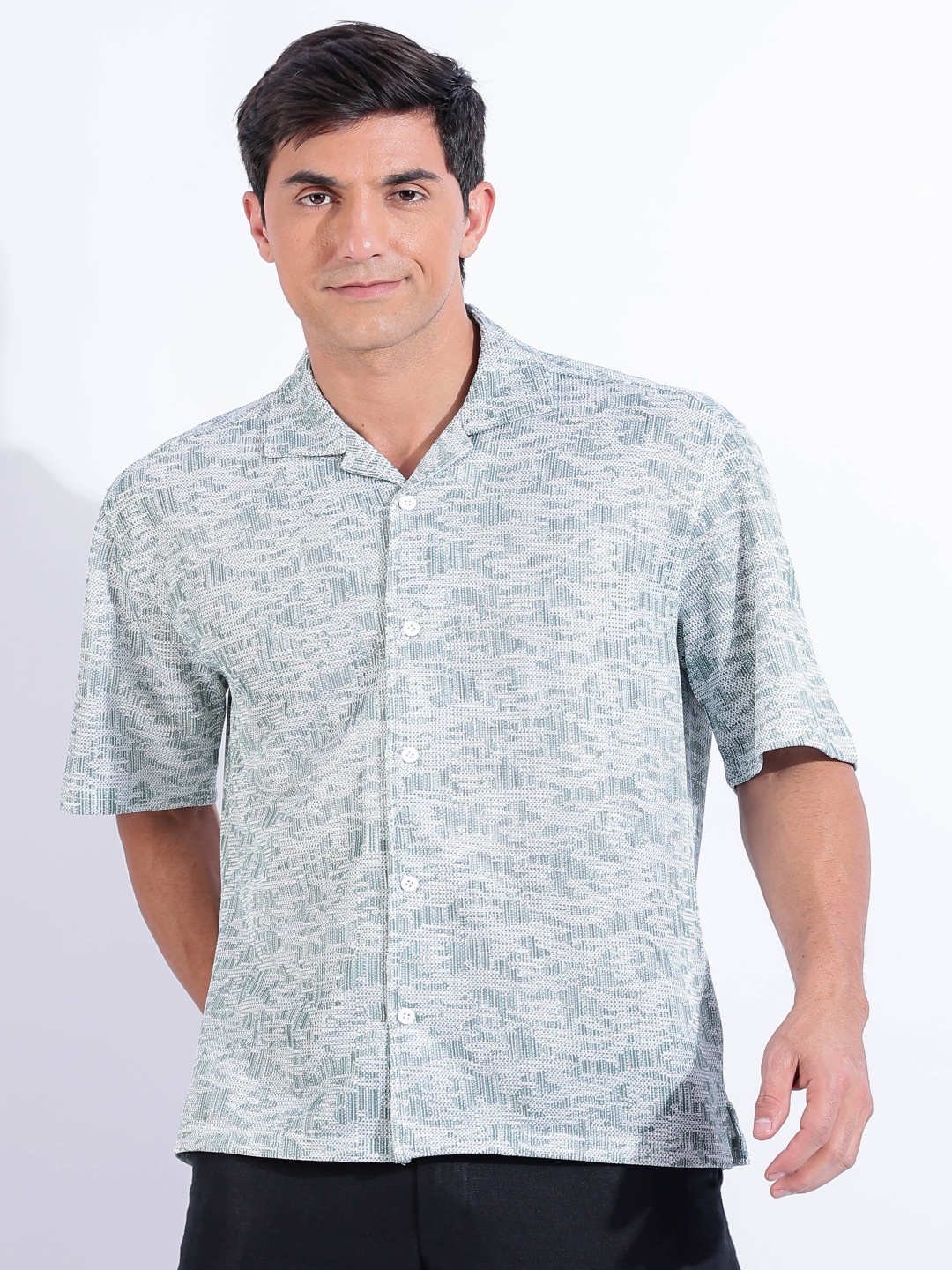 

HERE&NOW Men Relaxed Fit Cuban Collar Abstract Printed Casual Shirt, Grey