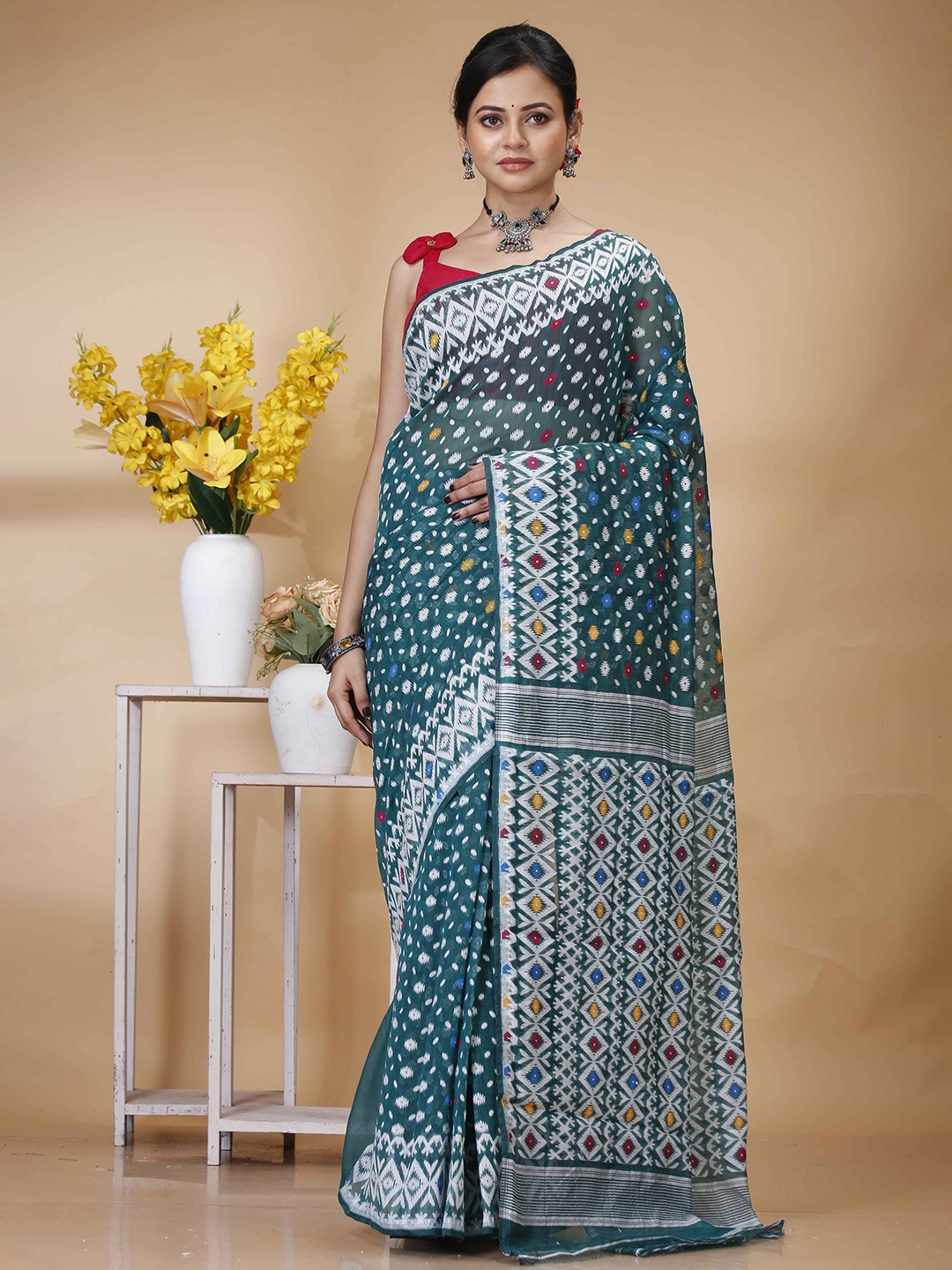 

SRILOK Woven Design Pure Cotton Jamdani Saree, Green