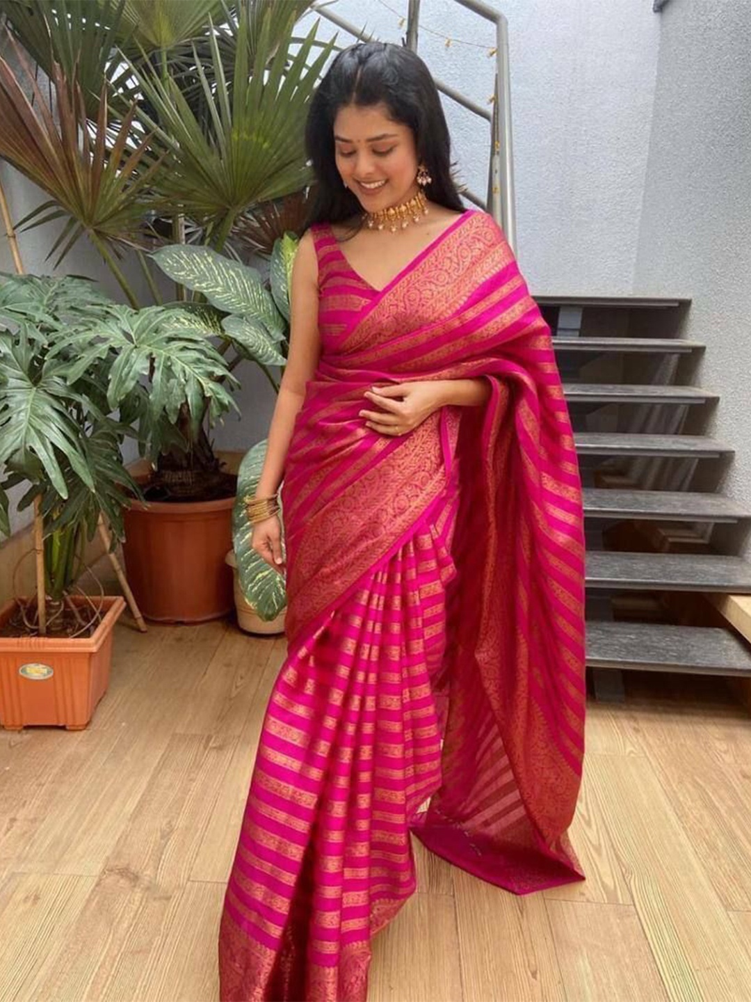 

bansari textiles Woven Design Zari Pure Cotton Banarasi Saree, Pink