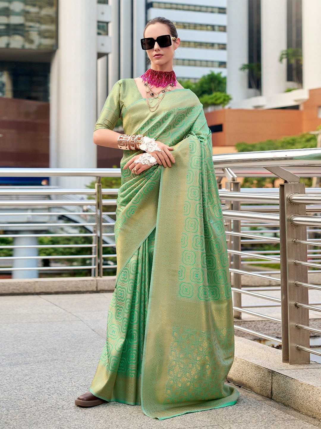 

MySilkLove Woven Design Zari Kanjeevaram Saree, Green