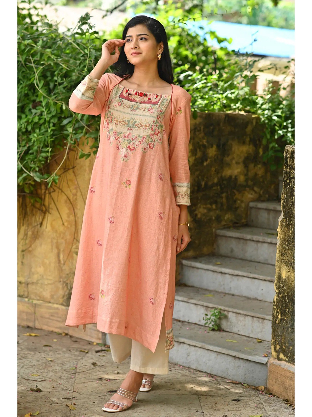 

KUHOOCO Floral Printed Pure Cotton Kurta, Peach