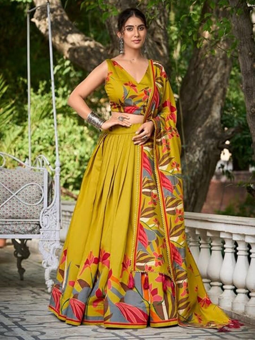 

Chechcern Printed Ready to Wear Lehenga & Blouse with Dupatta, Yellow