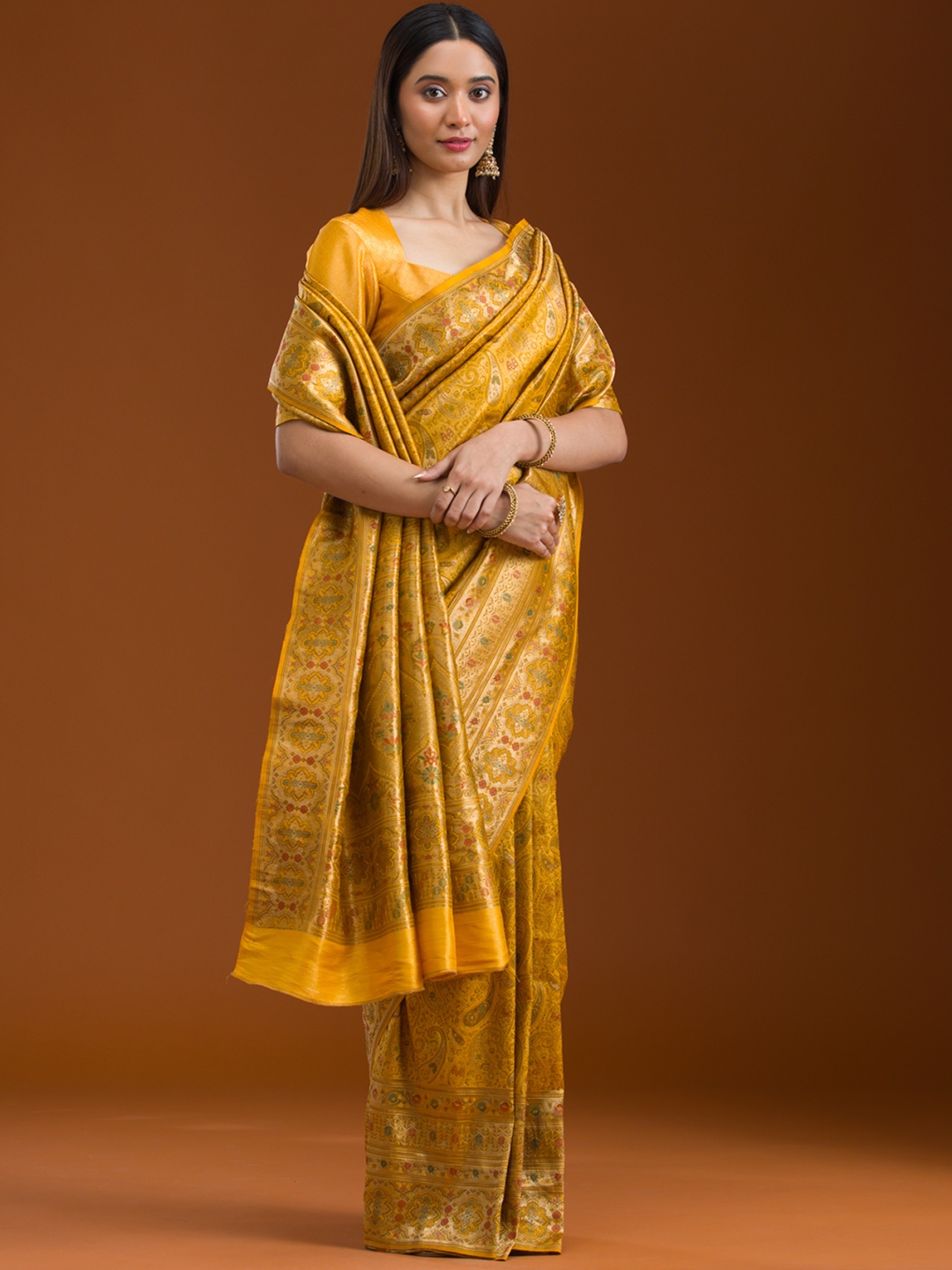 

Koskii Women Woven Design Saree, Yellow