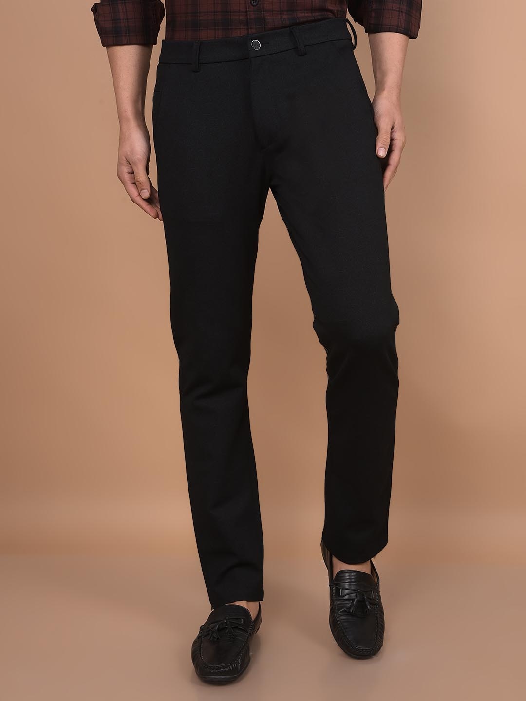 

Crimsoune Club Men Printed Smart Slim Fit Chinos Trousers, Black
