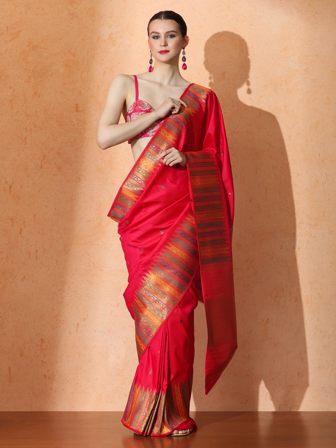 

SARHA Woven Design Banarasi Saree, Pink
