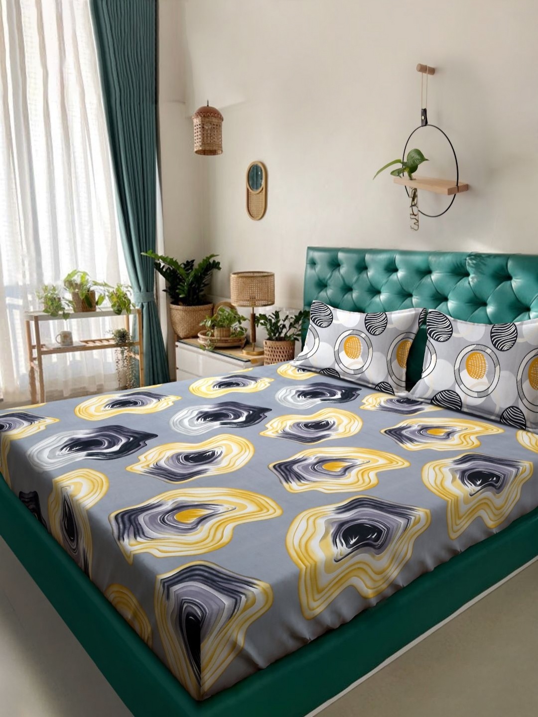 

HOSTA HOMES Grey & Yellow Geometric 300 TC Queen Bedsheet with 2 Pillow Covers