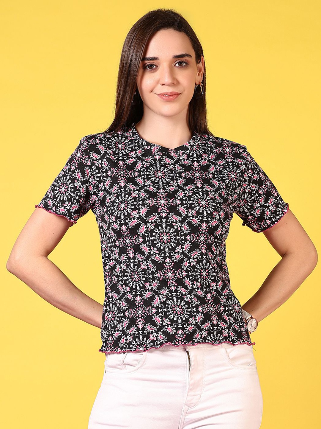 

V-Mart Women Floral Printed Round Neck Cotton T-shirt, Black