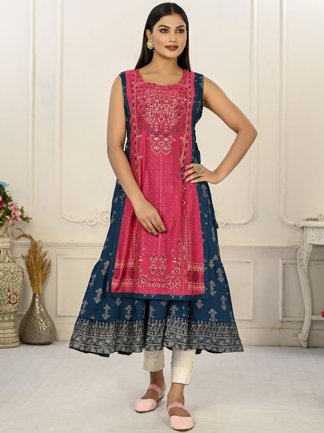 

Krimmple Women Printed Flared Kurta, Blue