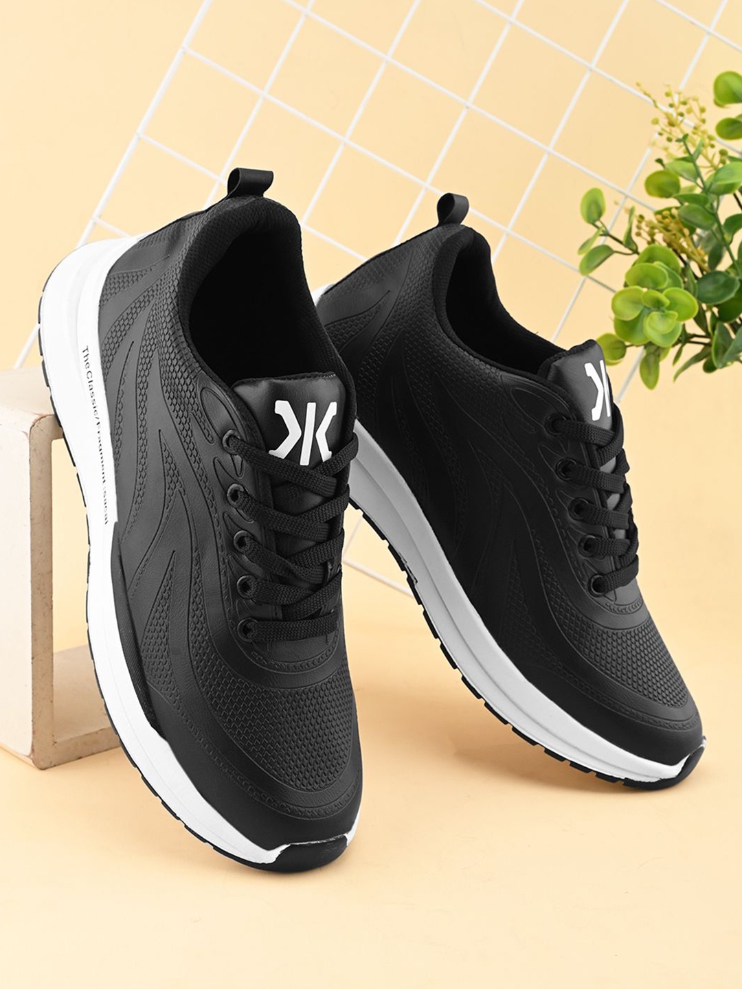 

Killer Men Suede Lace-Ups Non-Marking Sport Shoes, Black