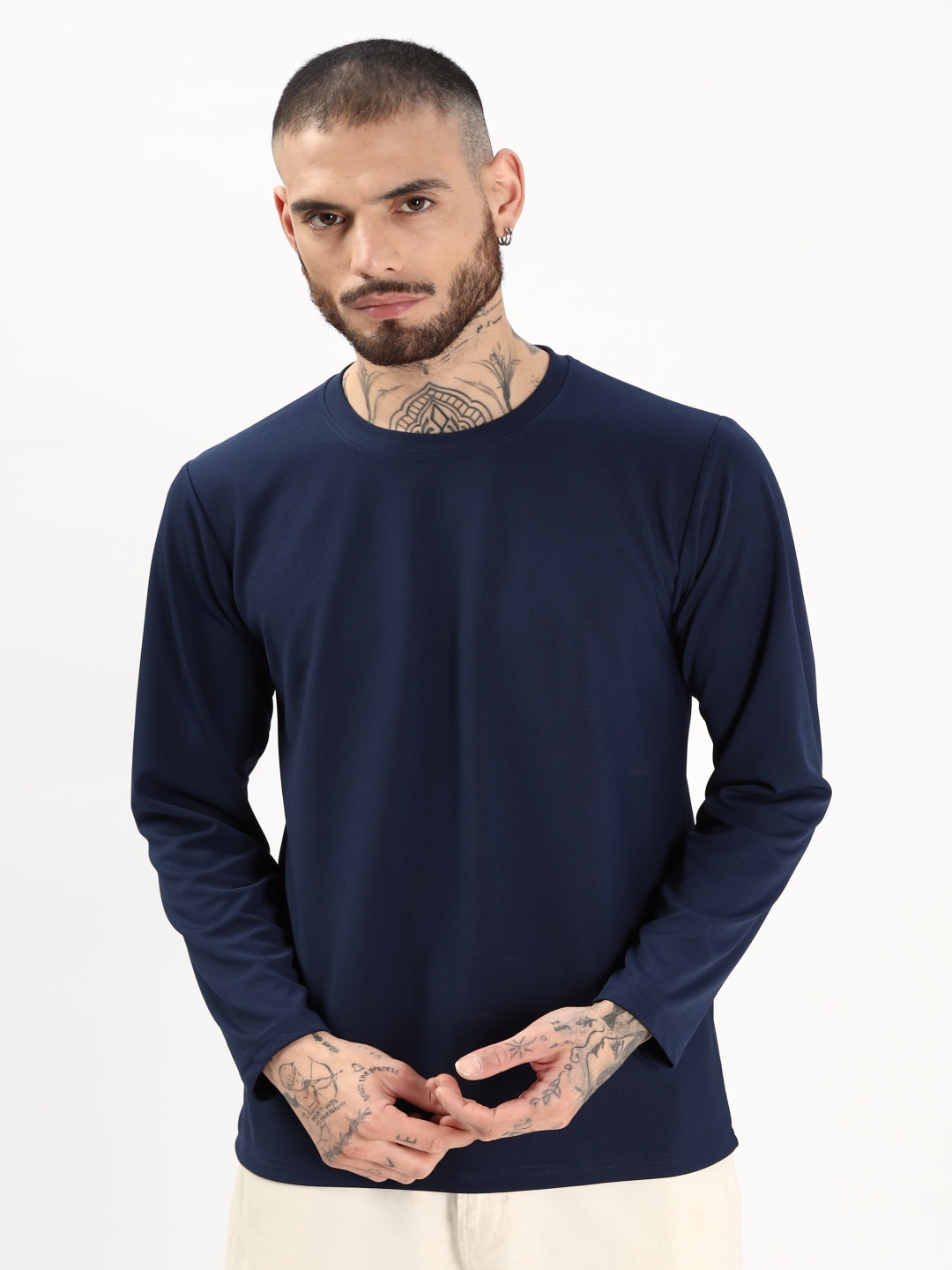 

DIZON Men Solid Round Neck T-shirt, Navy blue