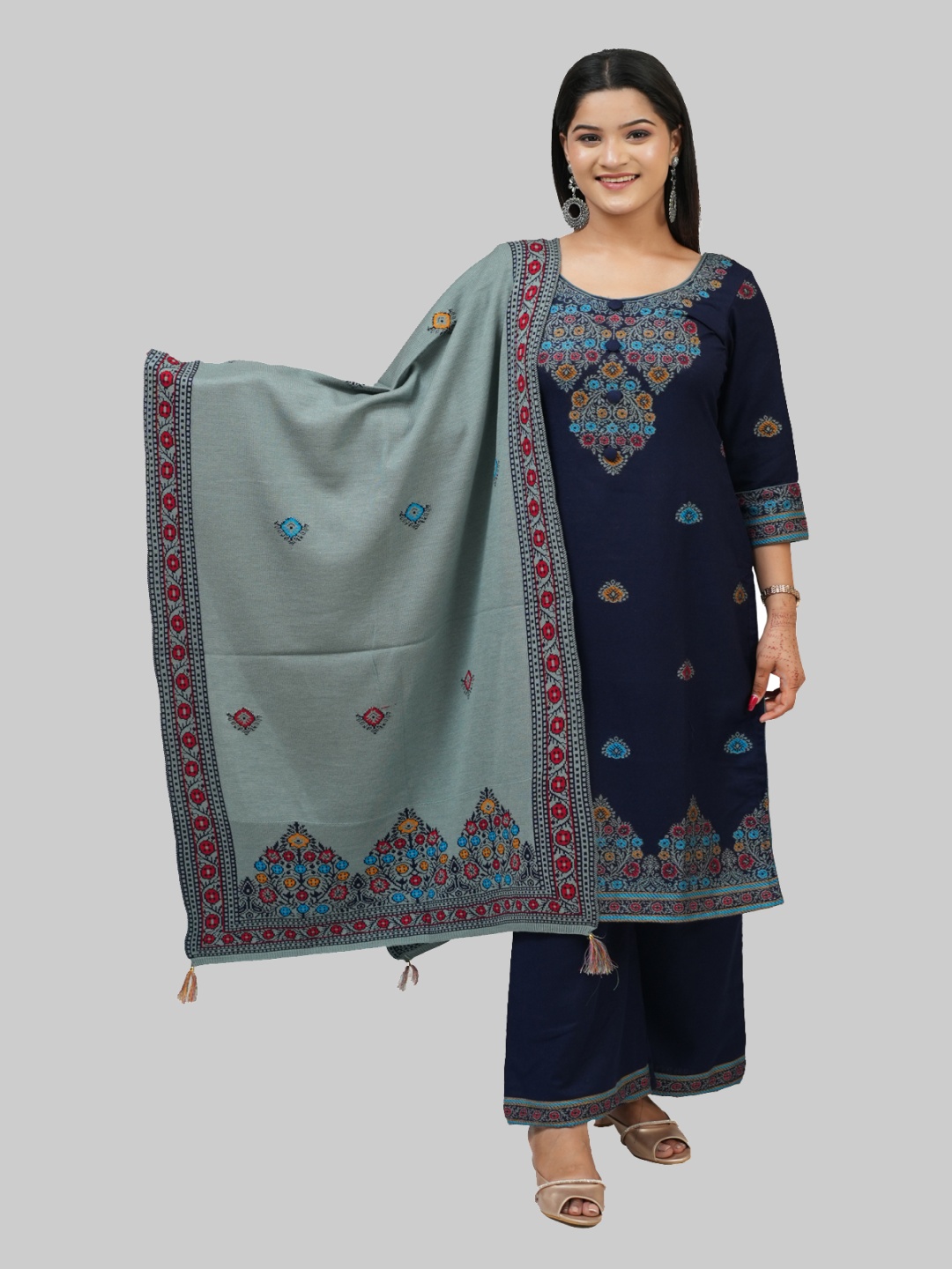 

Tones-N-Shades Floral Woven Design Velvet Unstitched Dress Material, Navy blue