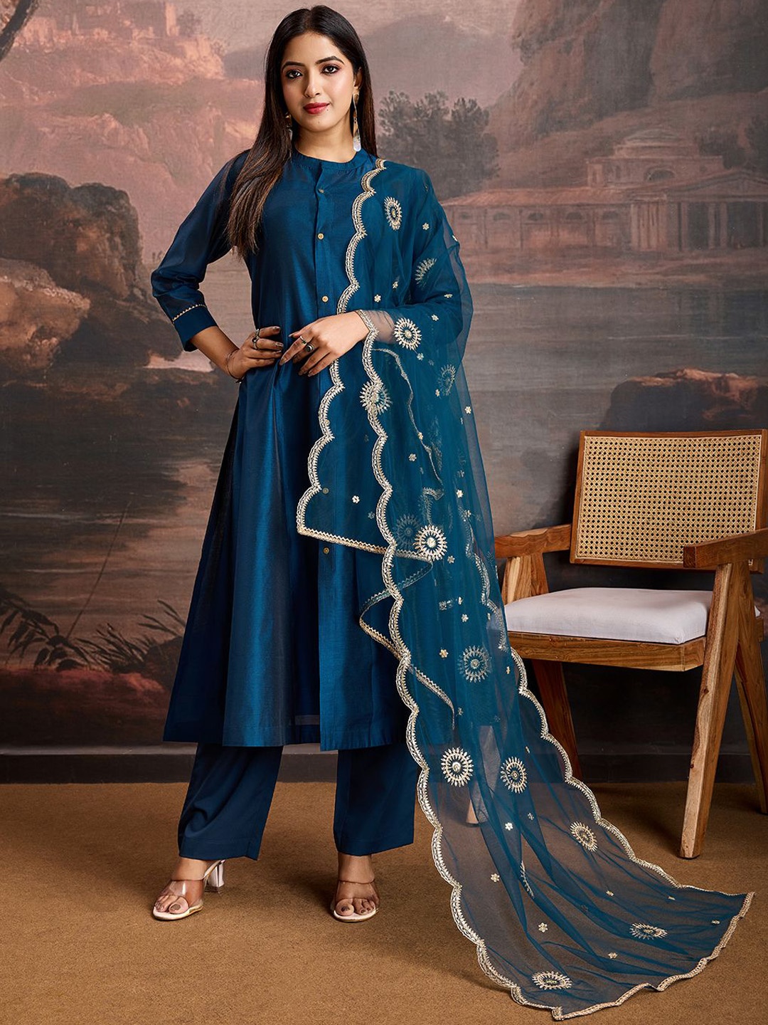 

House of Pataudi A-Line Kurta & Trousers With Embroidered Net Dupatta Set, Teal