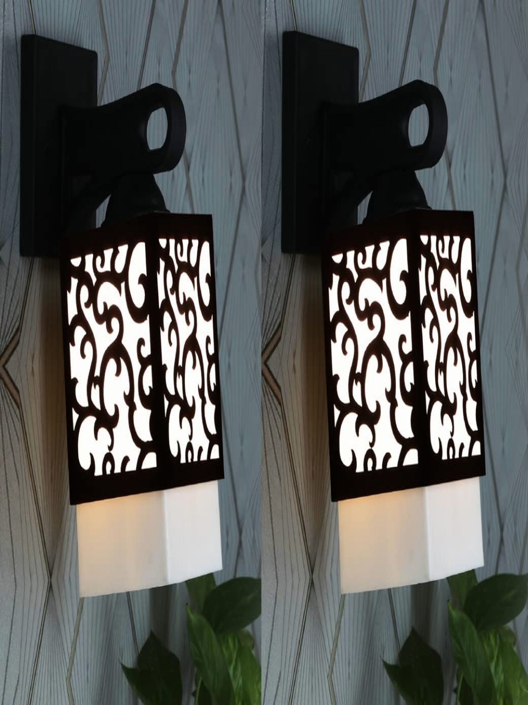 

Gojeeva Black & White 2 Pieces Textured Wooden Square Shaped Wall Lamps