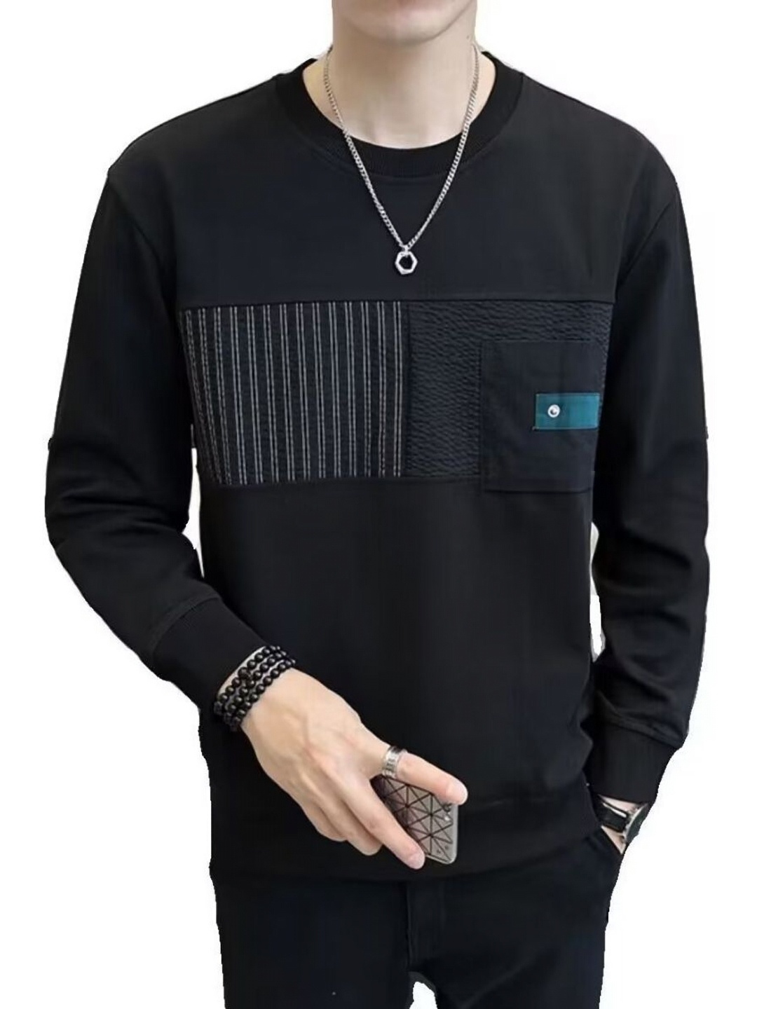 

StyleCast x Revolte Men Solid Round Neck T-shirt, Black
