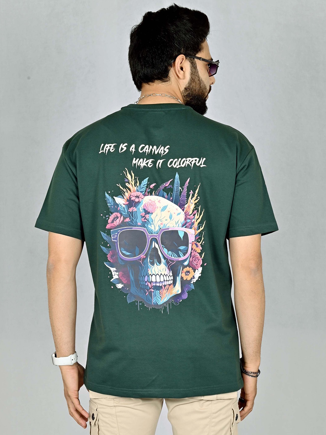 

THE NOMHERD Men Printed Raw Edge T-shirt, Green