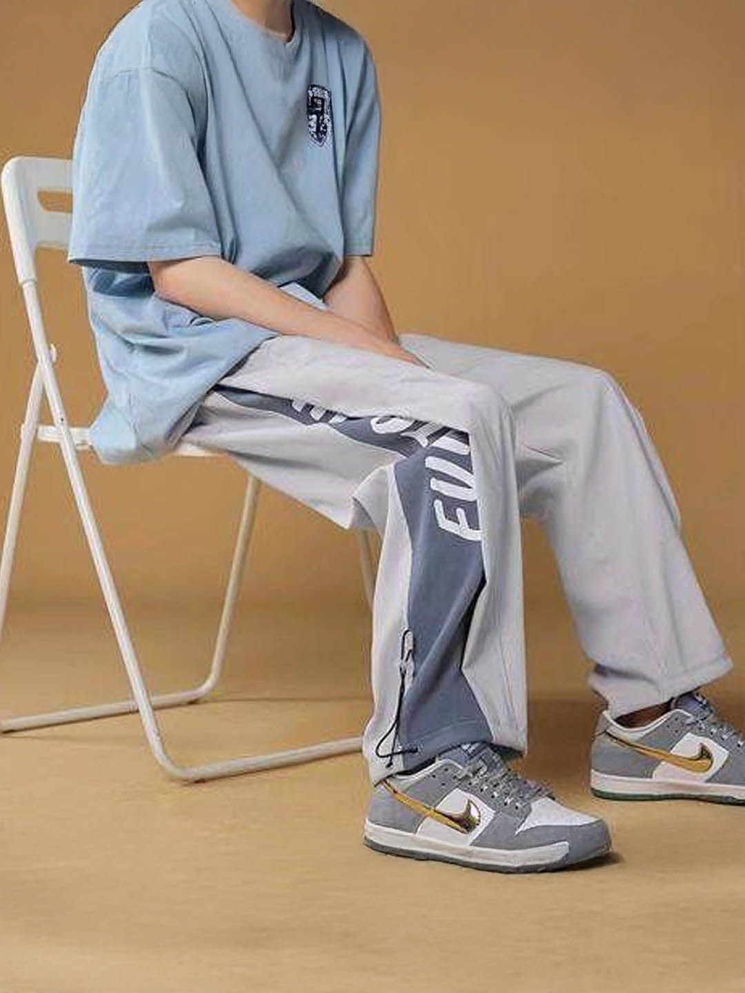 

StyleCast Men Printed Trousers, Grey