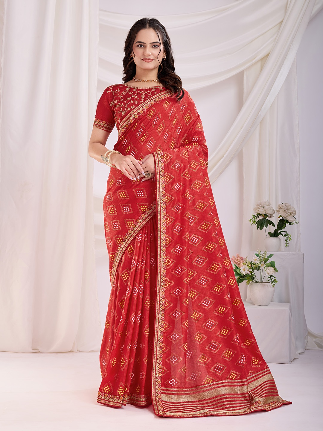 

HERE&NOW Embroidered Bandhani Saree, Red