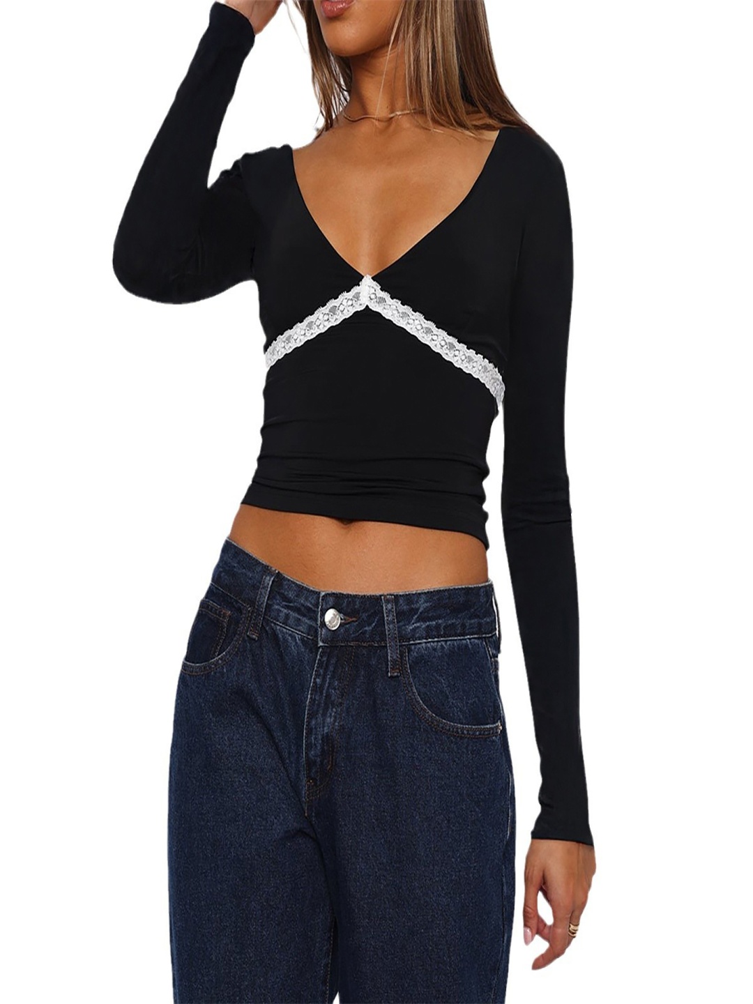 

StyleCast x Revolte Crop Top, Black