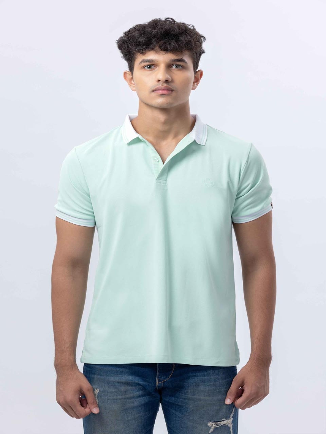 

HOUSE OF RS Men Solid Polo Collar T-shirt, Green