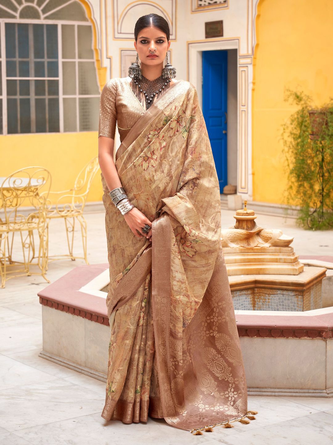 

Mitera Floral Printed Woven Design Zari Saree, Beige