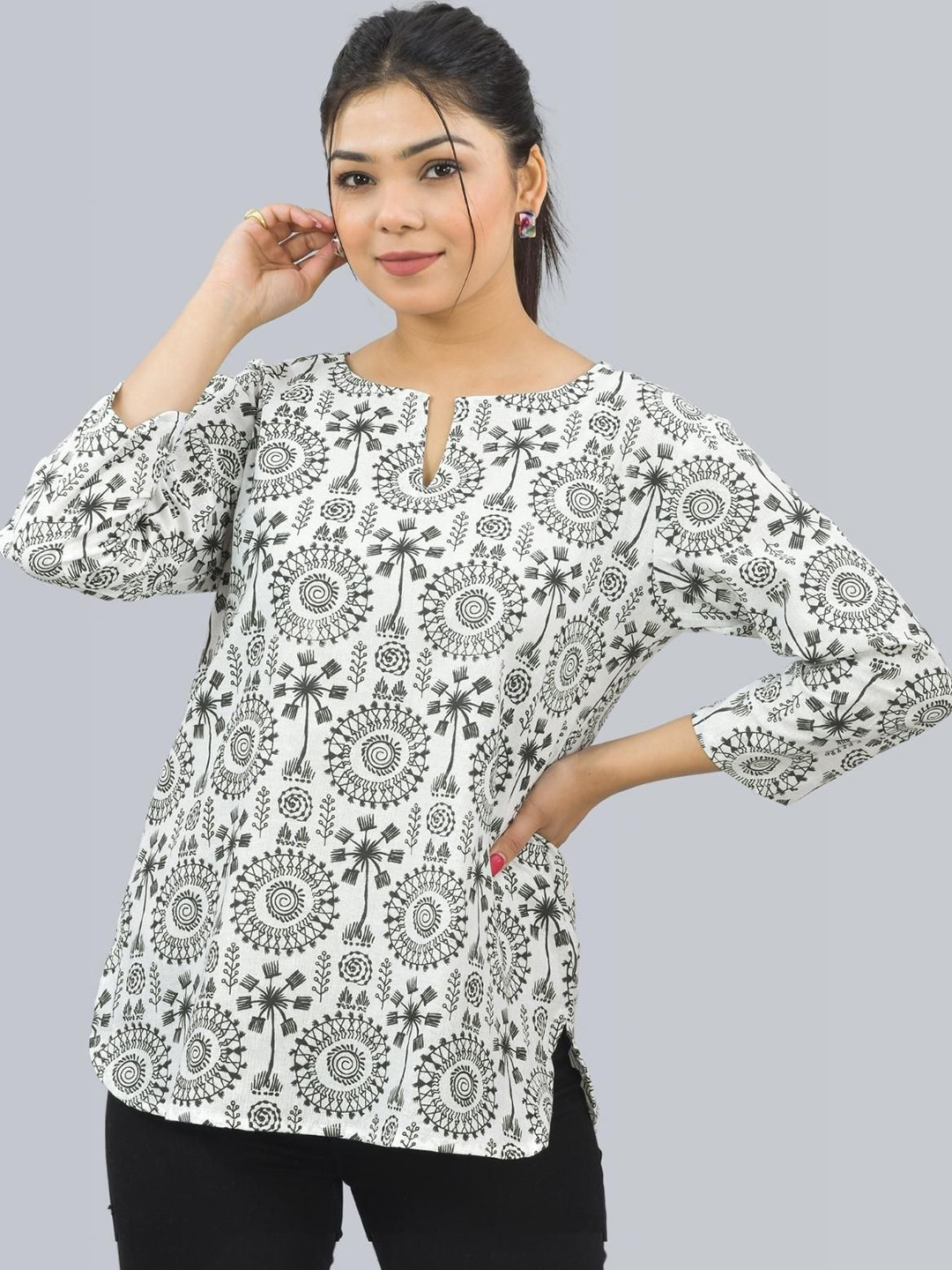 

GiftyBasket Women Printed Cotton Longline Top, Black
