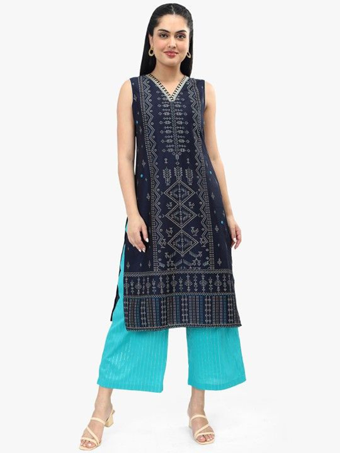 

Suha Ethnic Motifs Printed V-Neck Pure Cotton Straight Kurta With Palazzos, Navy blue