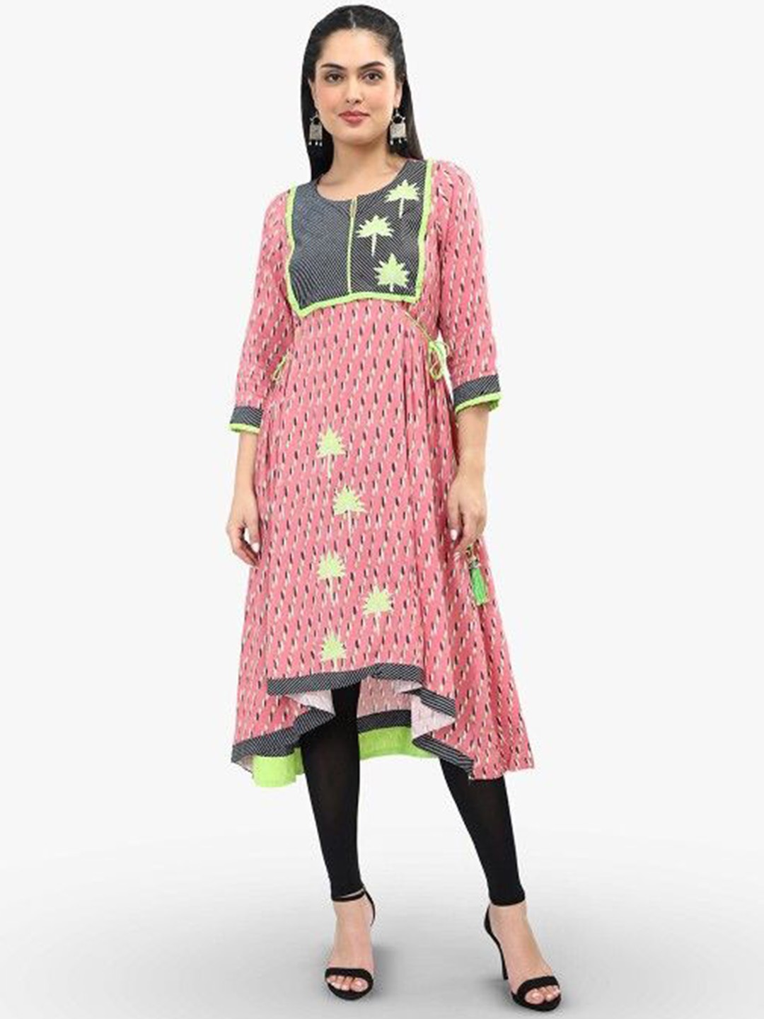

Suha Floral Embroidered Notch Neck A-Line Kurta, Pink