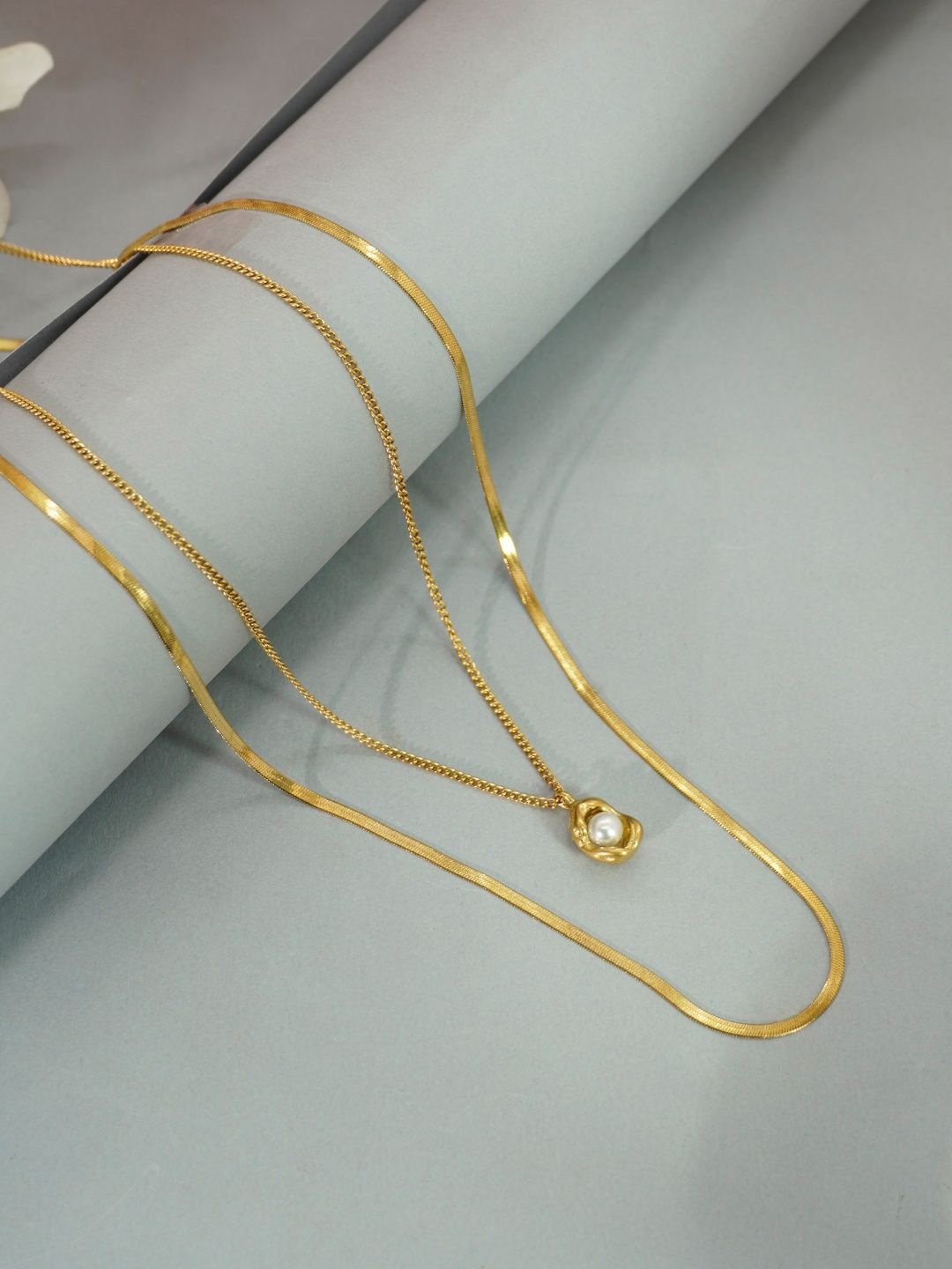 

Niscka Gold-Plated Layered Chain