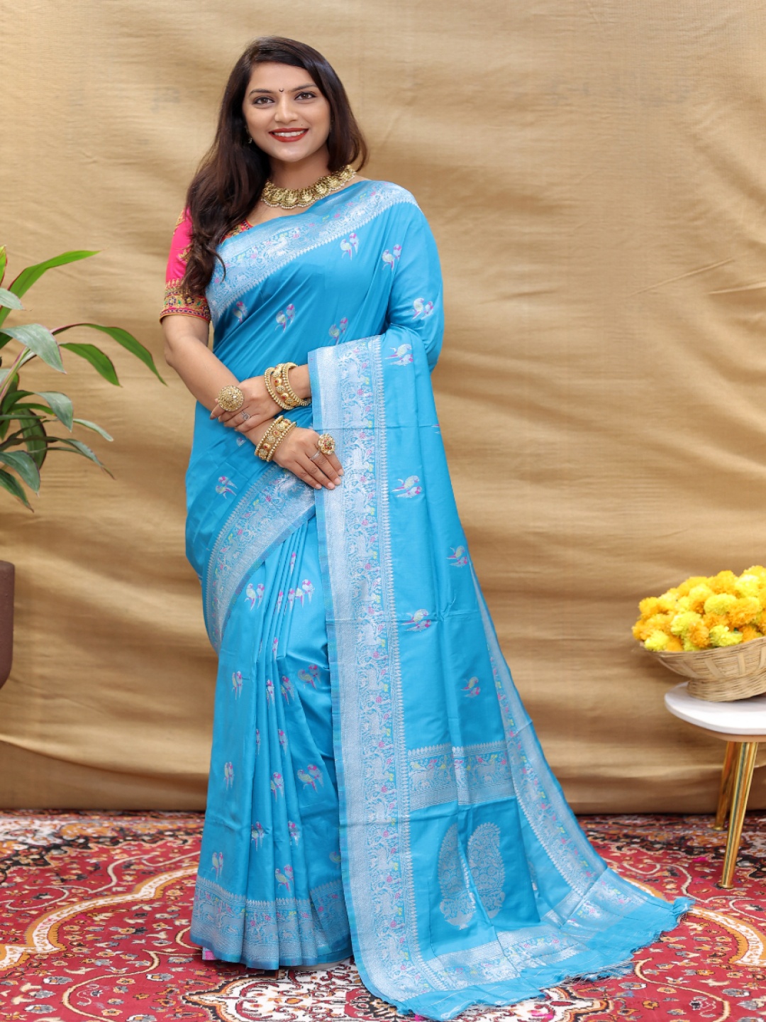 

amirat Woven Design Zari Pure Silk Banarasi Saree, Turquoise blue