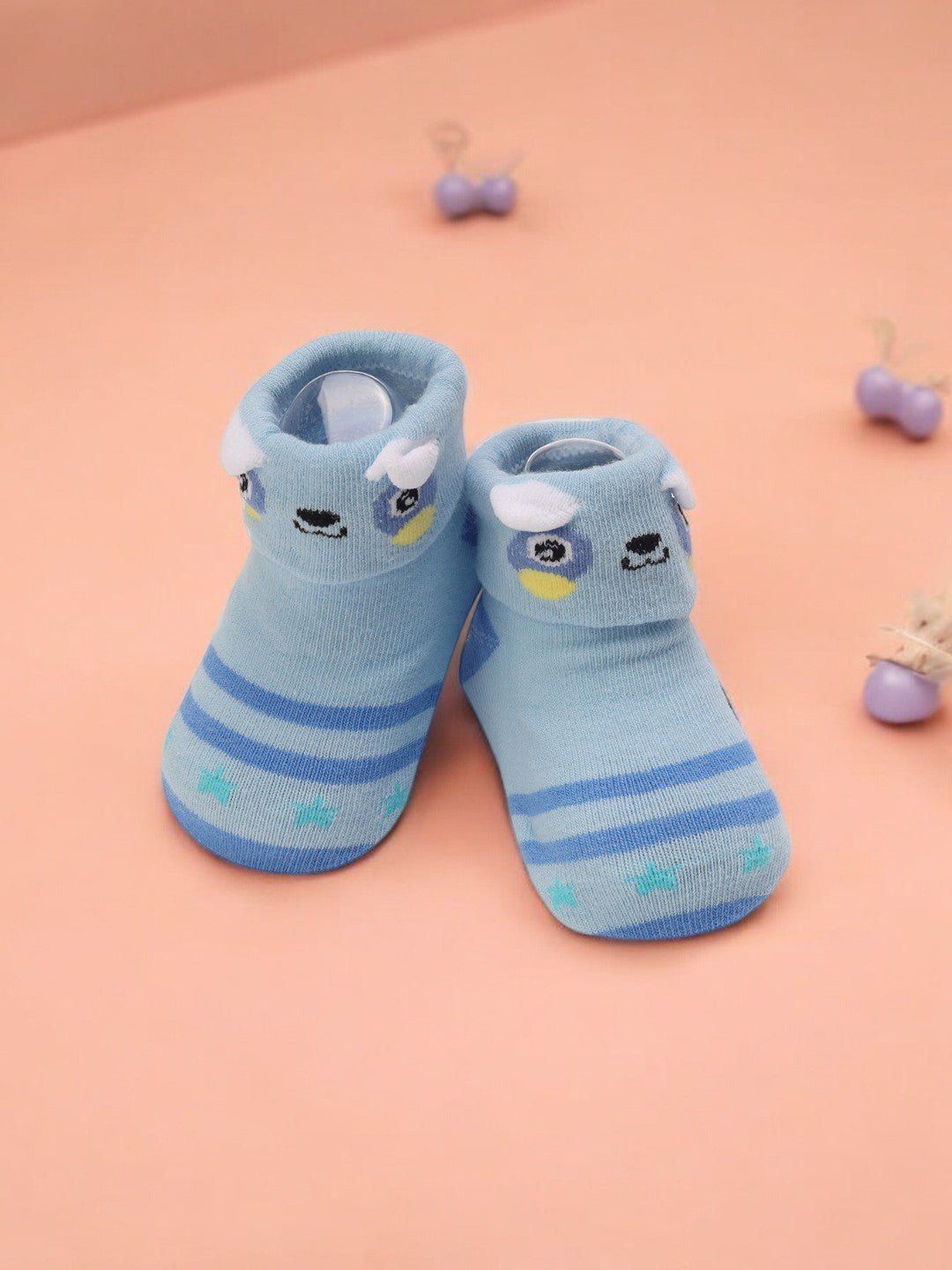 

Yellow Bee Infant Boys Striped Animal Face Cotton Ankle Length Socks, Blue