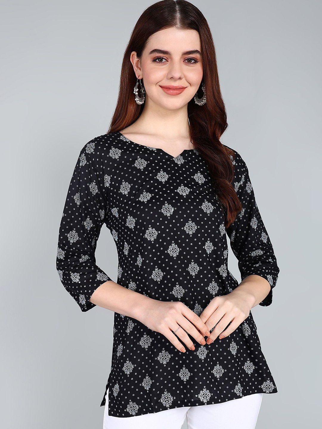 

Tviksha Fashion Ethnic Motifs Round Neck Printed Kurti, Black