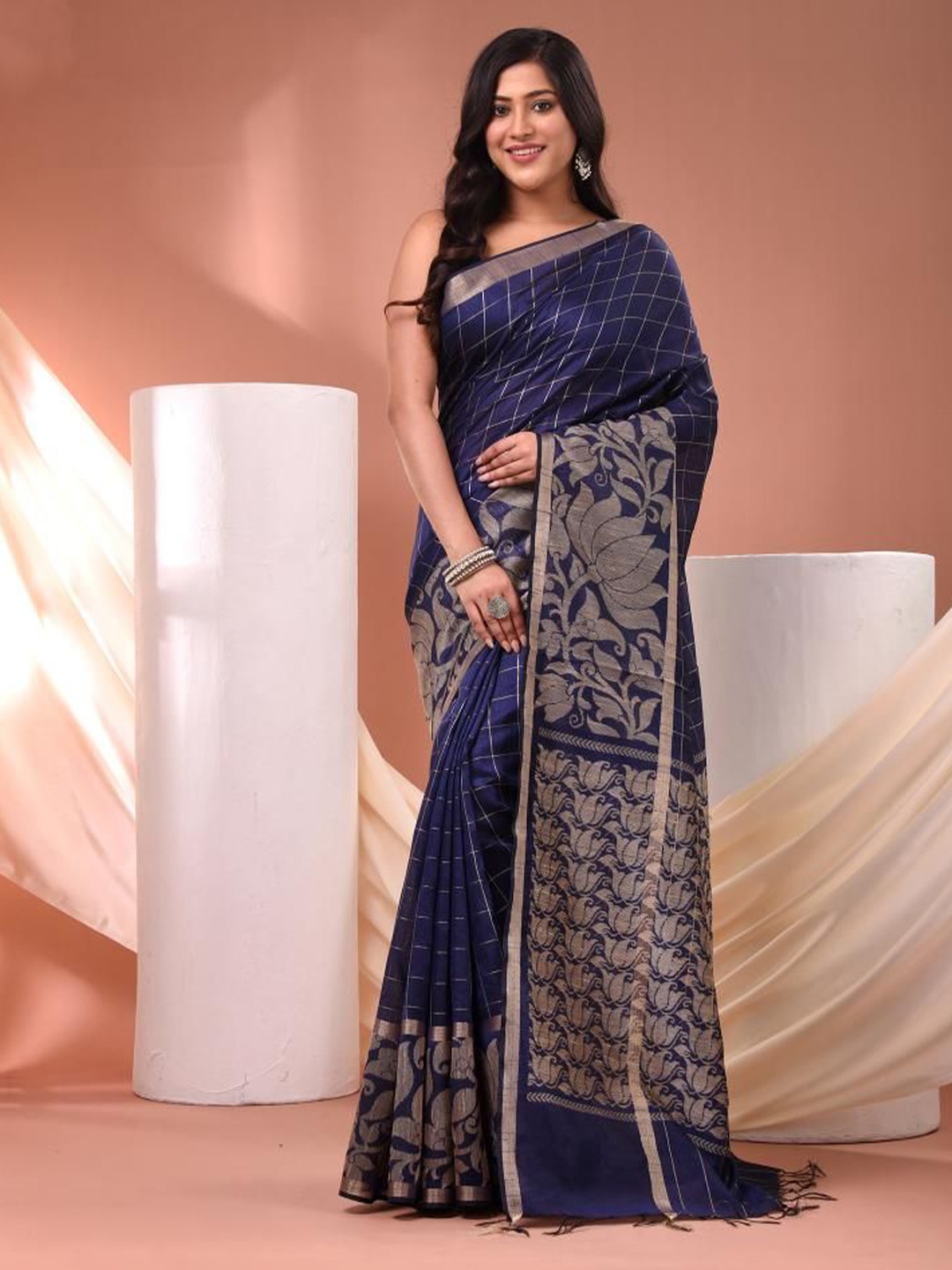 

VIBHAVARI Ethnic Motifs Zari Saree, Blue