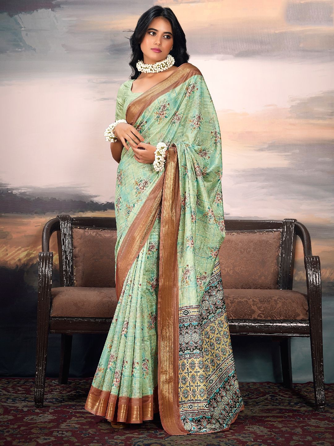 

Mitera Floral Printed Zari Saree, Green