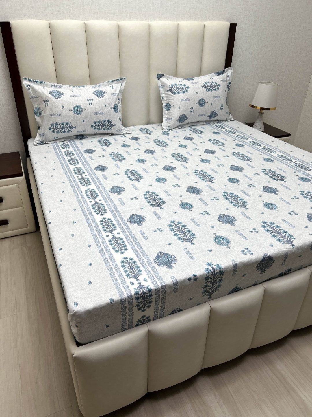 

Pure Decor White & Blue Floral Queen Bedsheet Set-2.28 m x 2.54 m